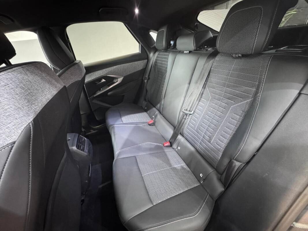 Peugeot 3008 Hybrid 136 e-DCS6 Allure