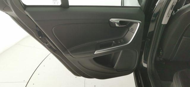 VOLVO S60 Cross Country D3 Geartronic Business Plus