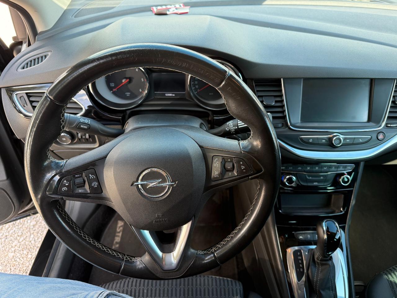 Opel Astra 1.5 CDTI 122 CV Business Elegegance AUTOMATICA