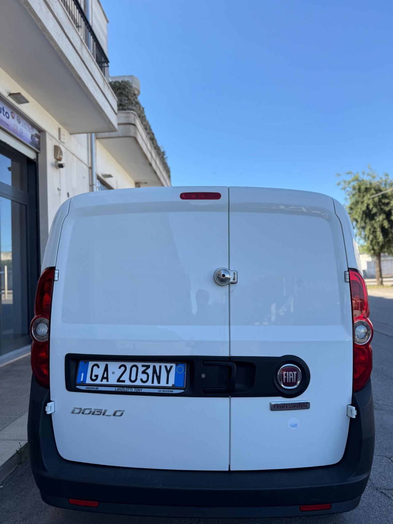 Fiat Doblo MULTIJET, 3 POSTI CON NAVIGATORE,BLUETOOTH,SCHERMO TOUCH,ANDROID AUTO