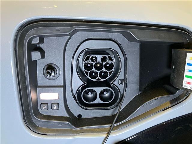 RENAULT Megane E Tech Electric Techno EV60 AC22