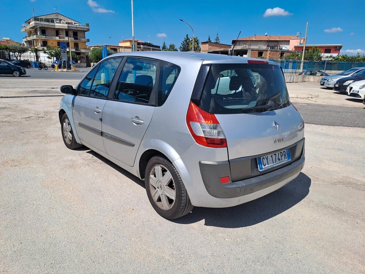 Renault Scenic Scénic 1.6 16V GPL Pack