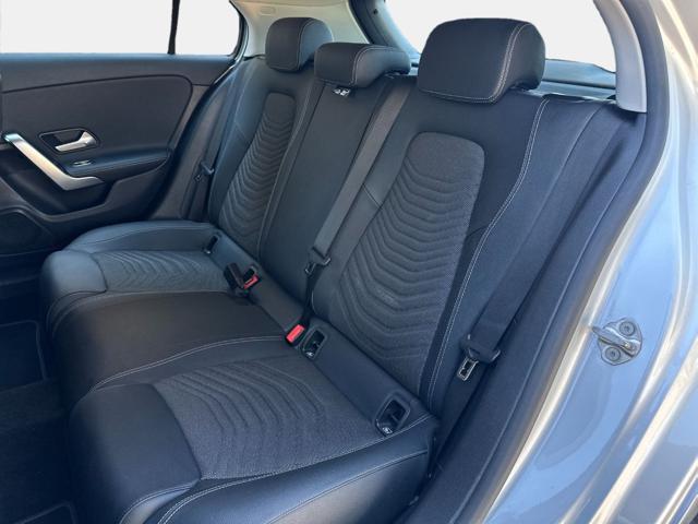 MERCEDES-BENZ A 250 E hybrid EQ Progressive Advance
