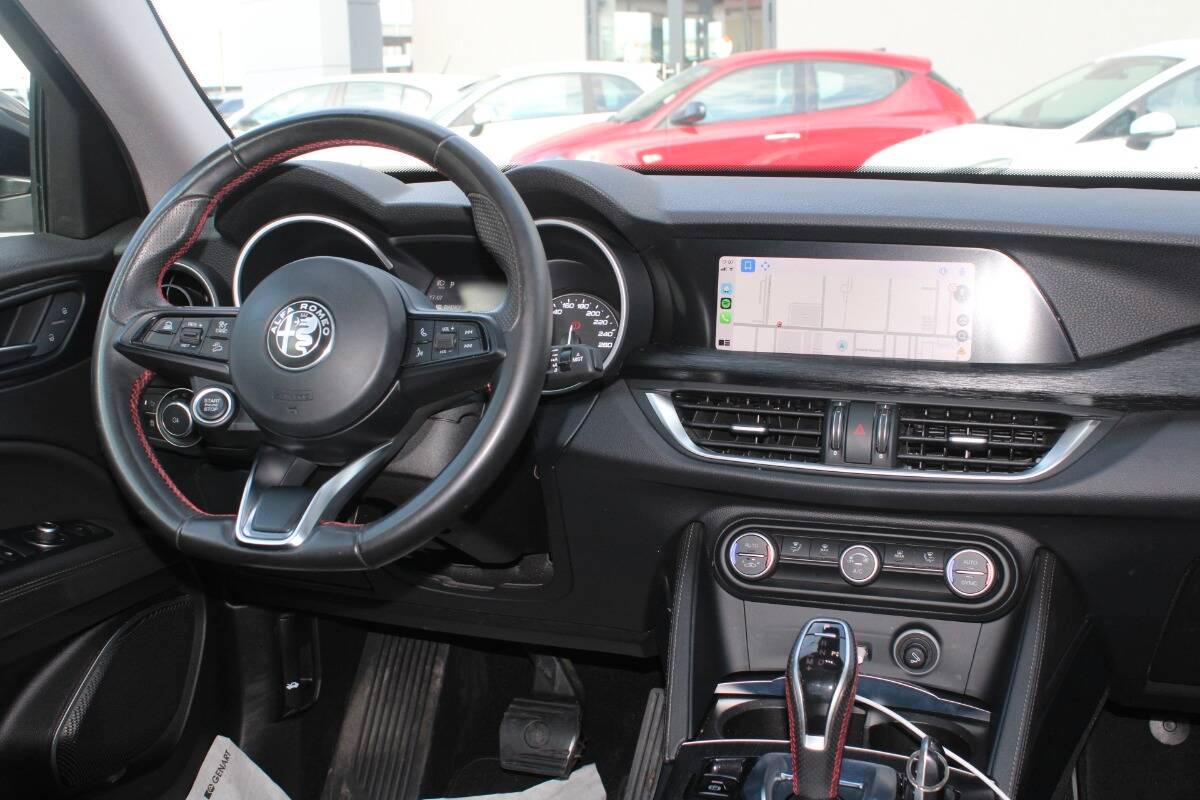 Alfa Romeo Stelvio 2.2 t Business rwd 160cv auto CON NAVI E CARPLAY