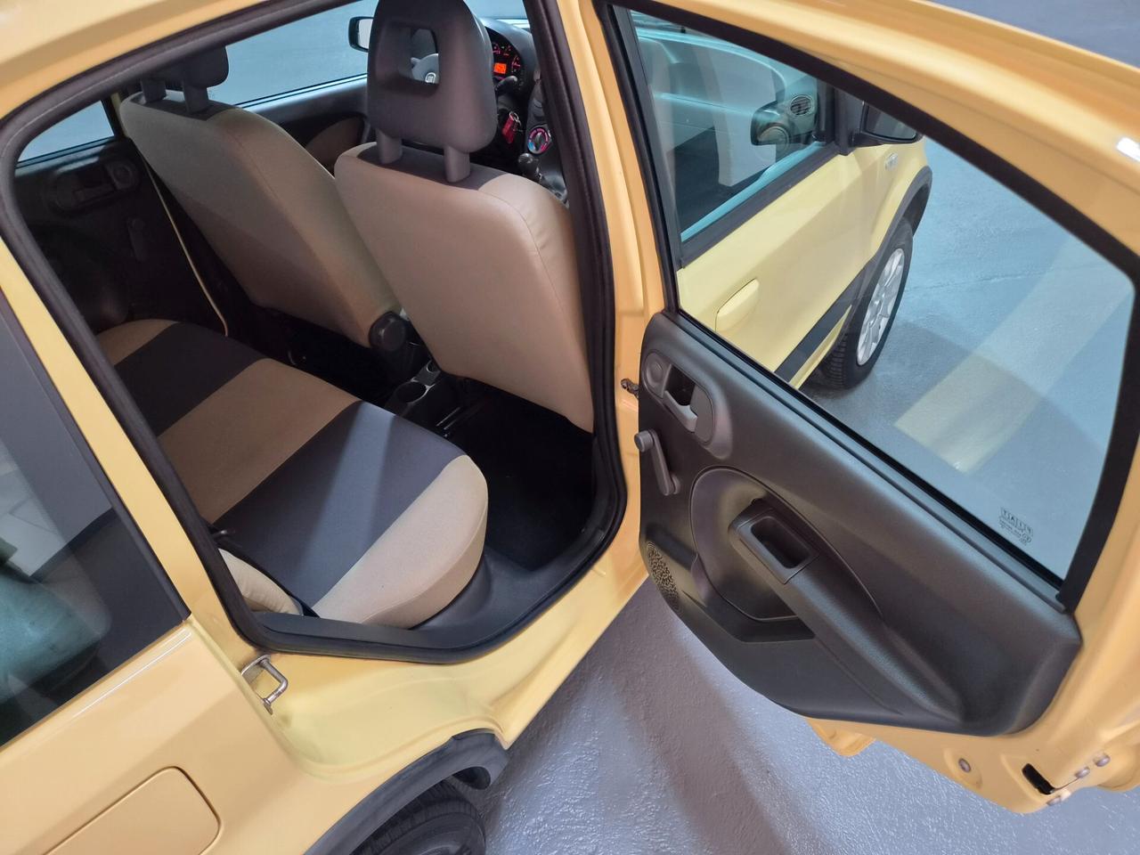 Fiat Panda 1.2 4x4 ...GPL...