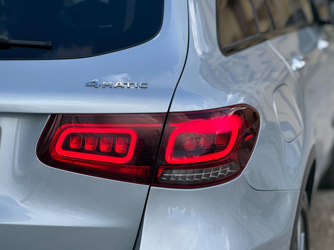 MERCEDES GLC 300 DE 306 CV PLUG-IN PREMIUM PLUS AMG FULL IVA