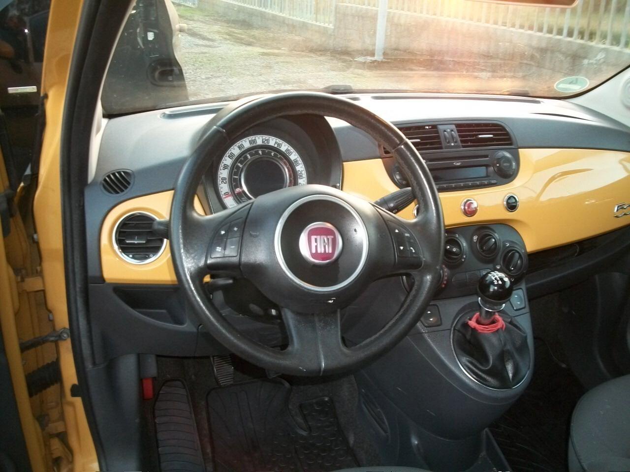 Fiat 500 1.2 Lounge CC 1242 BENZINA EURO 5 KM 99468 SI NUOVI PATENTATI EURO 5990,00 PIU PASSAGGIO