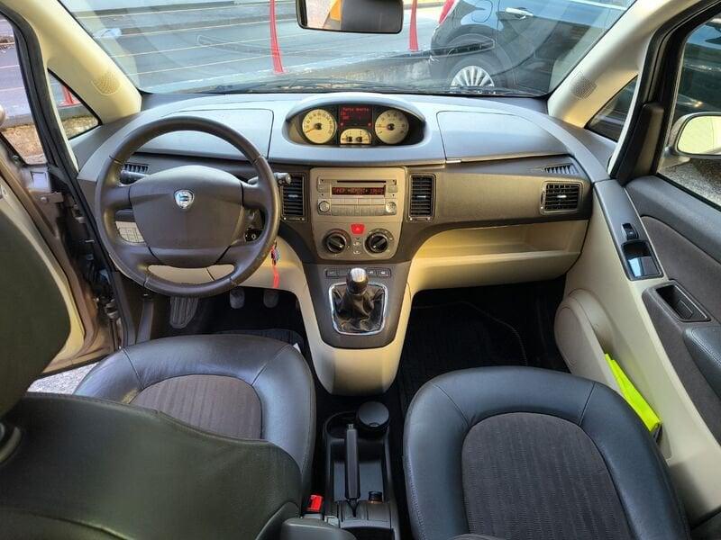 Lancia Musa 1.9 jtd DI LUSSO