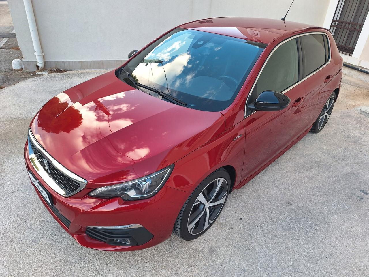 Peugeot 308 1.5 hdi "BERLINA" GT LINE NAVI 2018