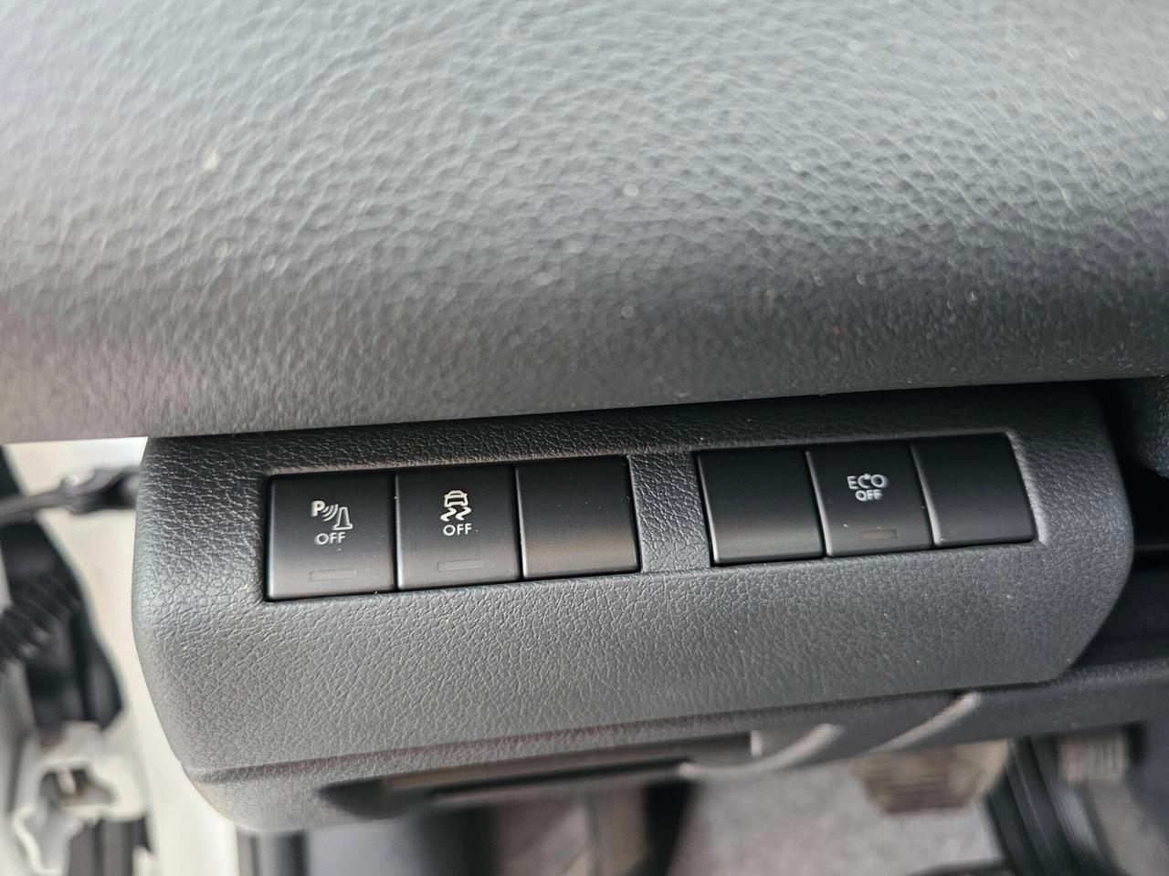 PEUGEOT 5008 1.6 BLUEHDI 120CV BUSINESS EAT6 7 POSTI