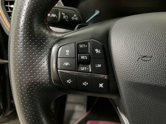 FORD Focus 5 Porte 1.0 EcoB. 125cv ST-Line e-Sh. Motore NUOVO