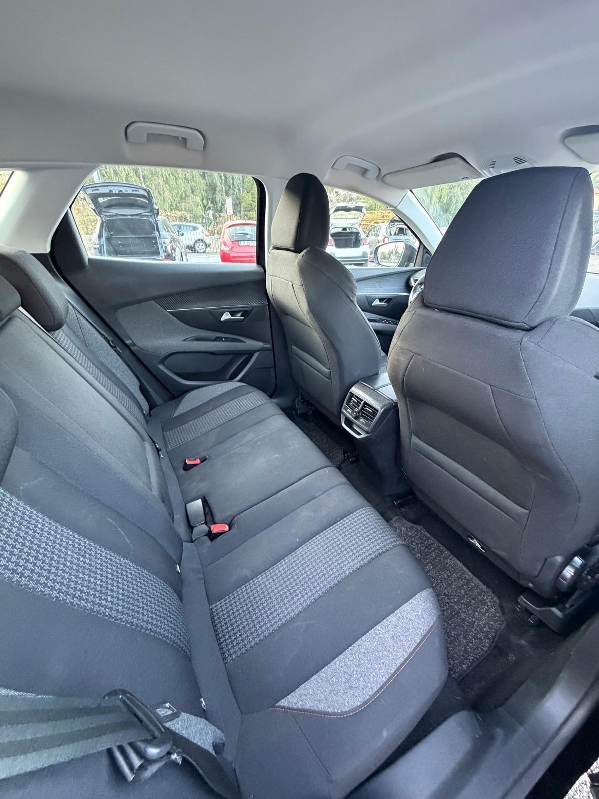 Peugeot 3008 BlueHDi 130 CV Diesel