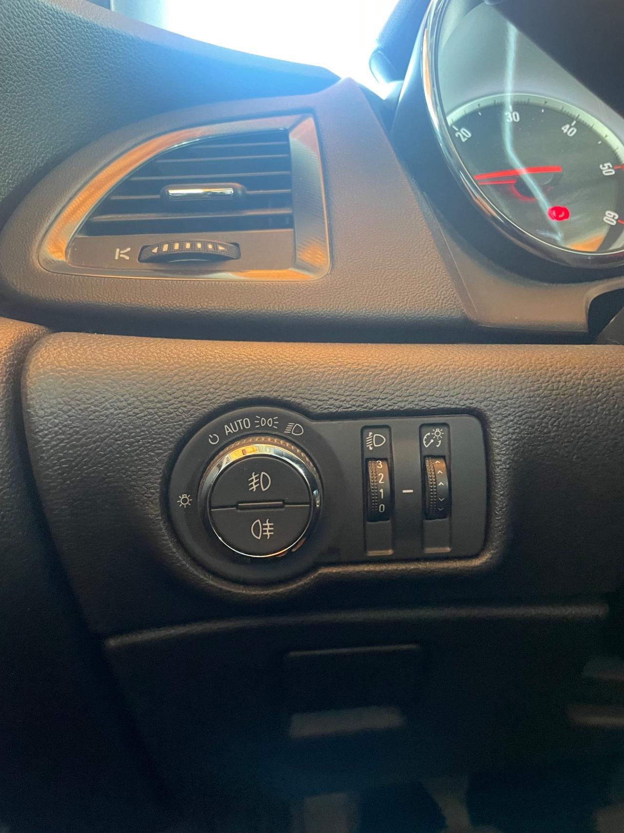 Opel Astra 1.7 CDTI 110CV 5 porte Cosmo