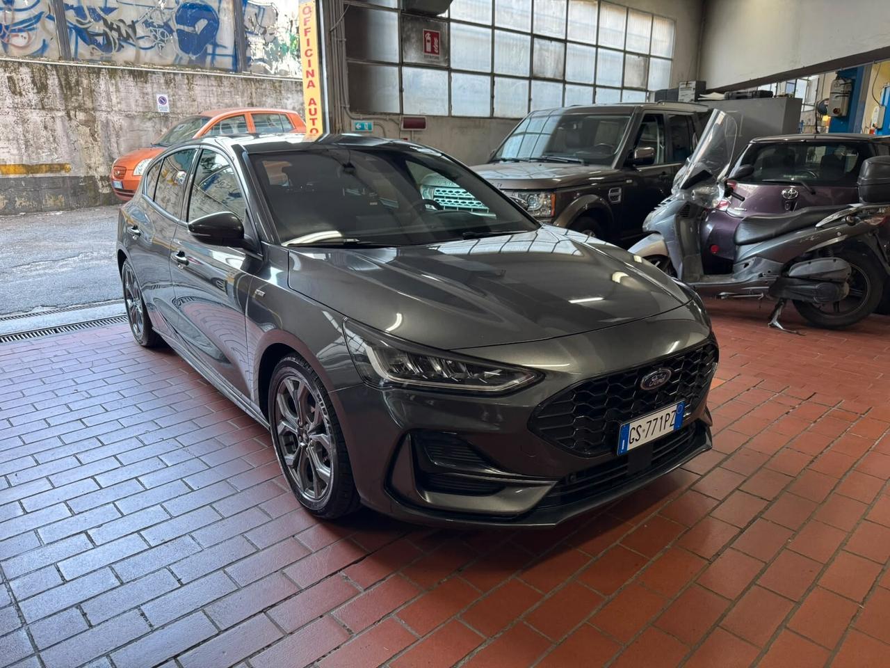 Ford Focus 1.0 EcoBoost Hybrid 125 CV 5p. ST-Line X