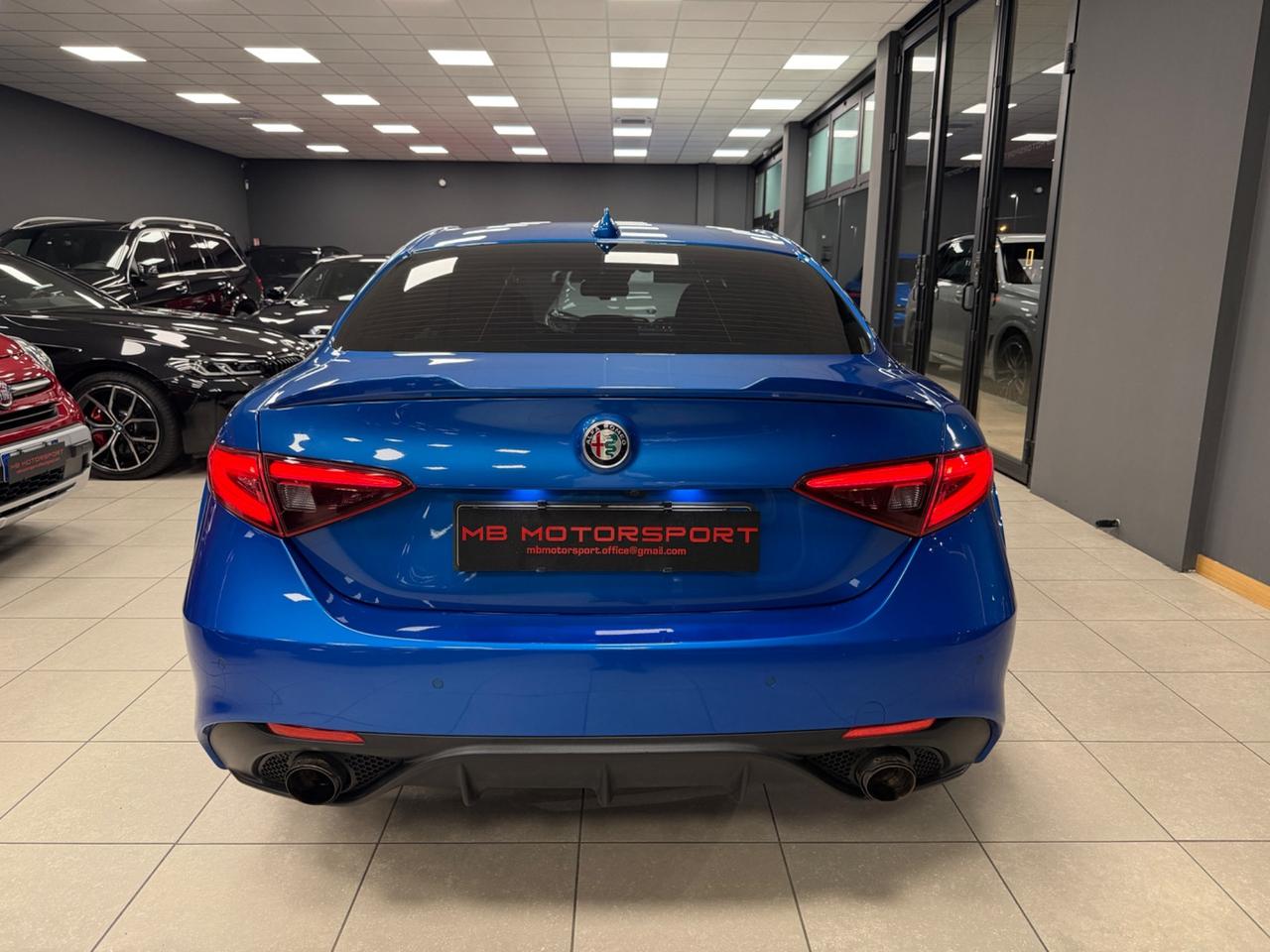 Alfa Romeo Giulia 2.2 Turbodiesel 210 CV AT8 AWD Q4 Veloce