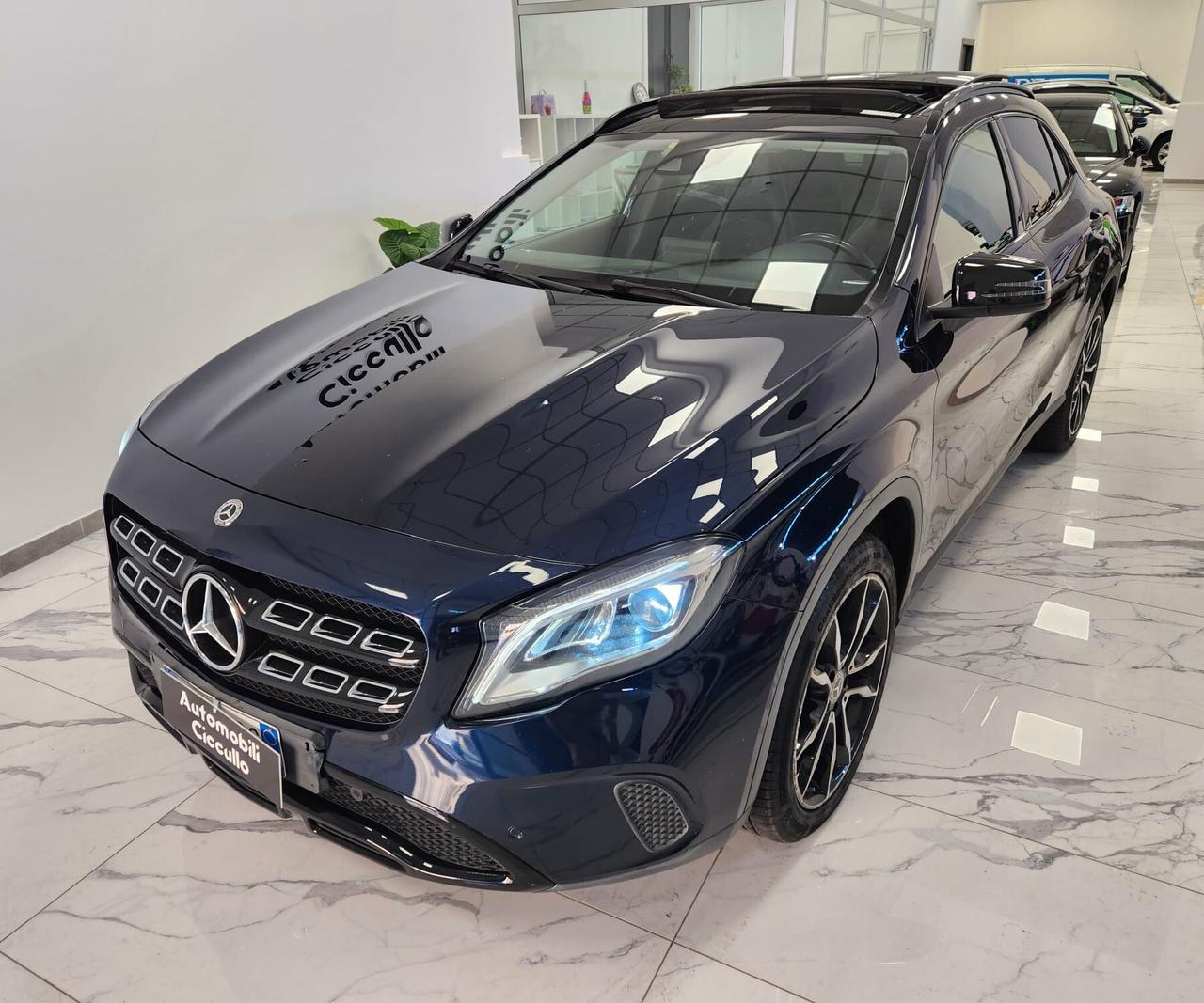 Mercedes-benz GLA 220 CDI PREMIUM