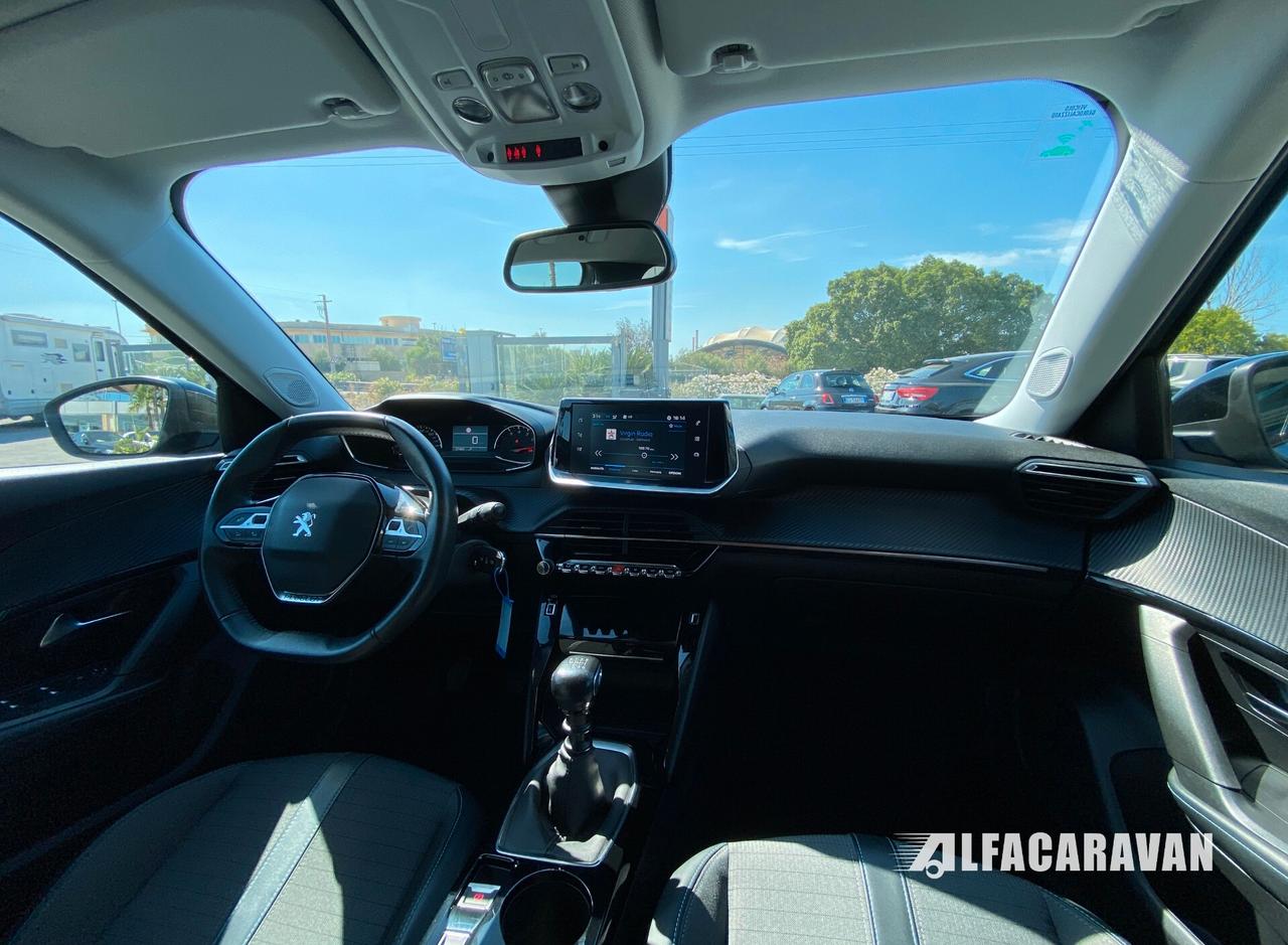 Peugeot 2008 1.2 puretech Allure