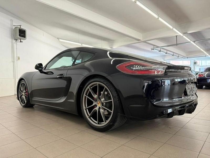 Porsche Cayman GTS