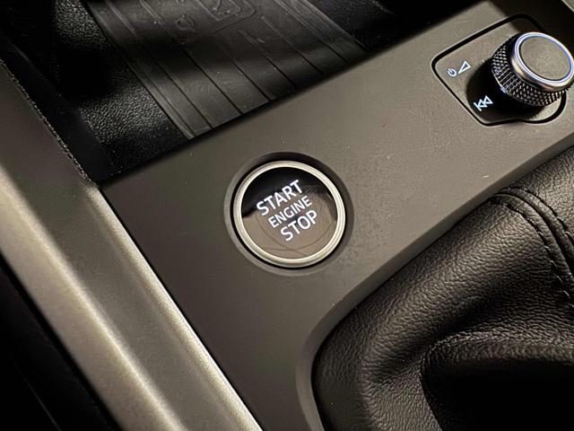 AUDI A1 allstreet 30 TFSI Business