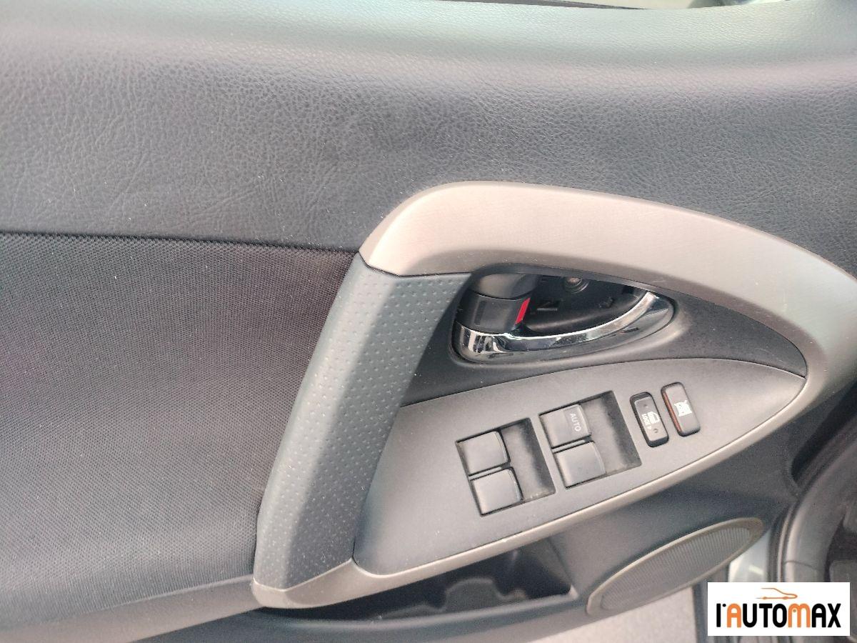 TOYOTA RAV4 2.2 d-4d 136cv