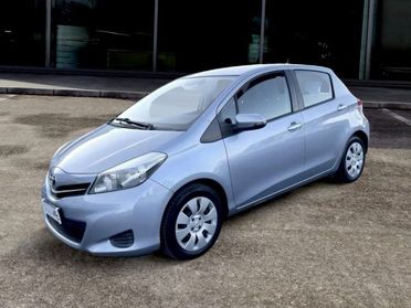 TOYOTA Yaris 1.0 BENZ 69 CV 5 porte Lounge OK NEOPATENTATI