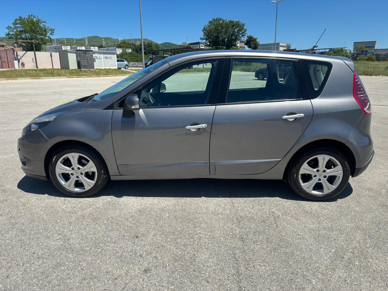 Renault Scenic Scénic X-Mod 1.5 dCi 110CV Dynamique