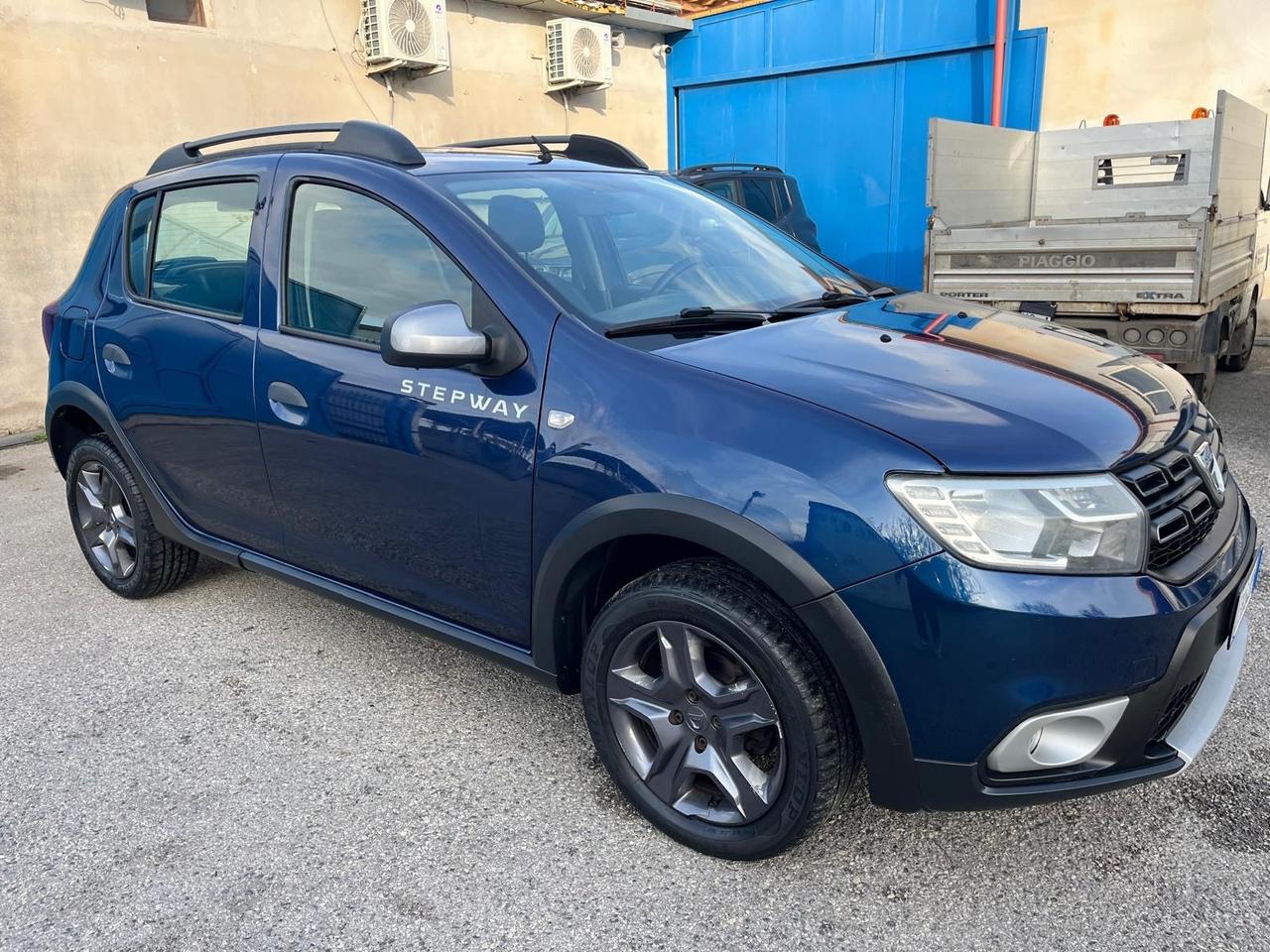 Dacia sandero stepway-0.9 tce-benz-2017