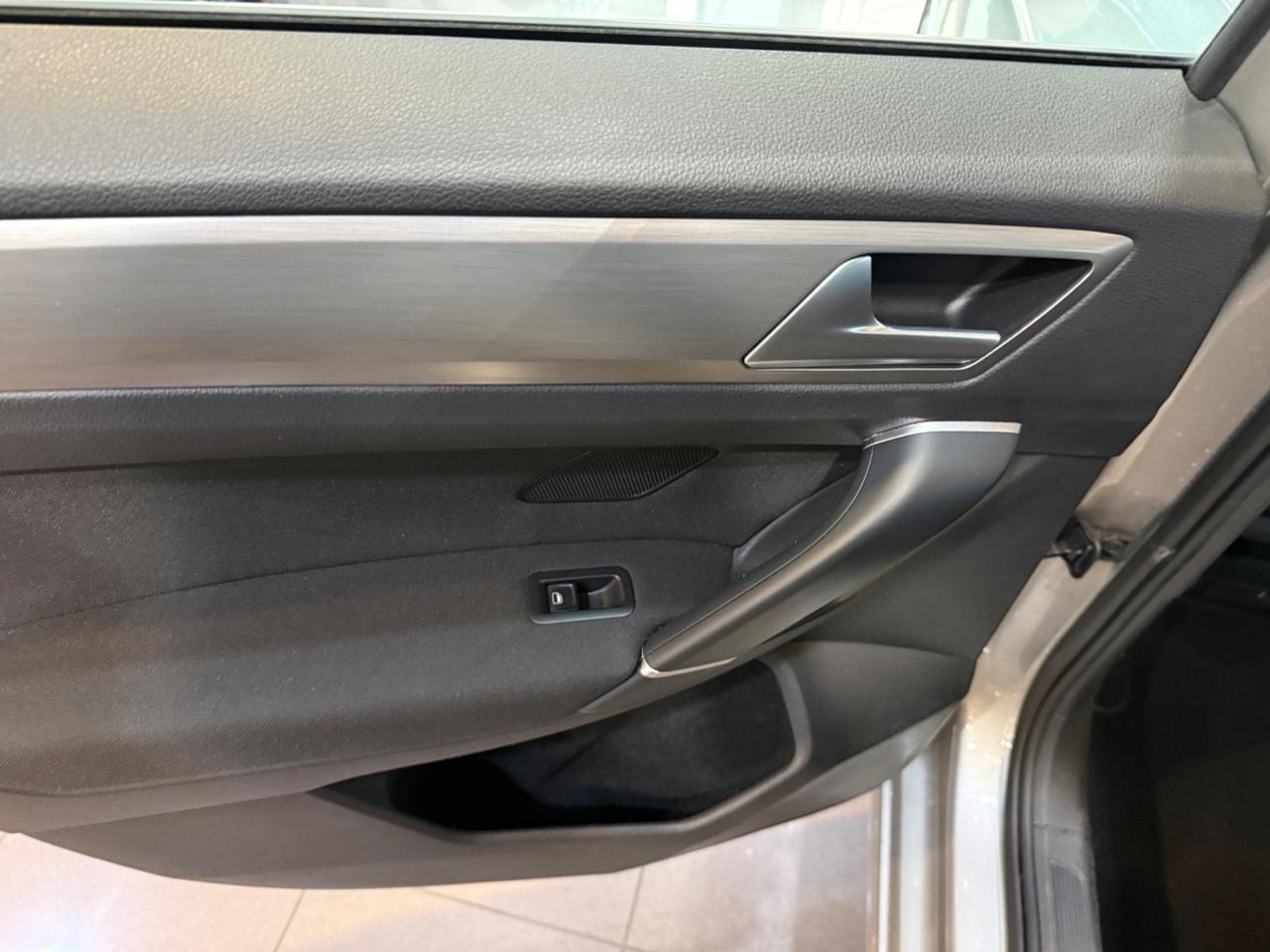 Volkswagen Golf Sportsvan Business 1.6 TDI 5p. Comfortline BlueMotion Technology