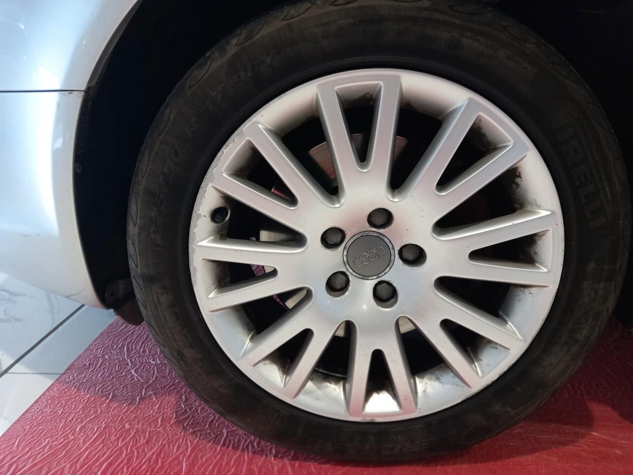 Audi A6 3.0 V6 TDI quattro UNICO PROP