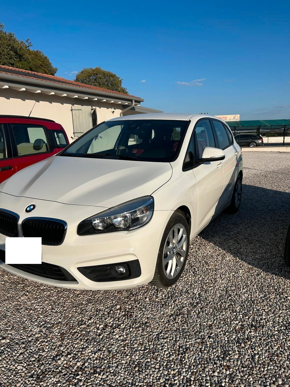 Bmw 218 218d active TOURER LUXURI Automatica