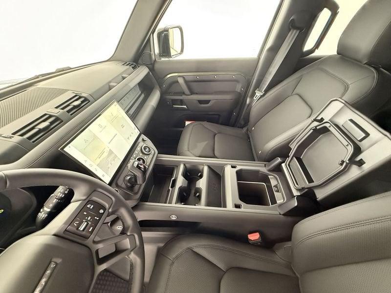 Land Rover Defender D250 AWD Auto 110 X-Dynamic SE