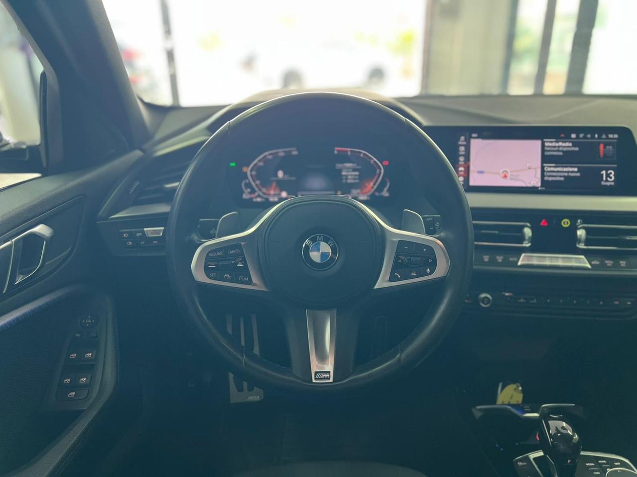 Bmw 118 118d 5p. Msport