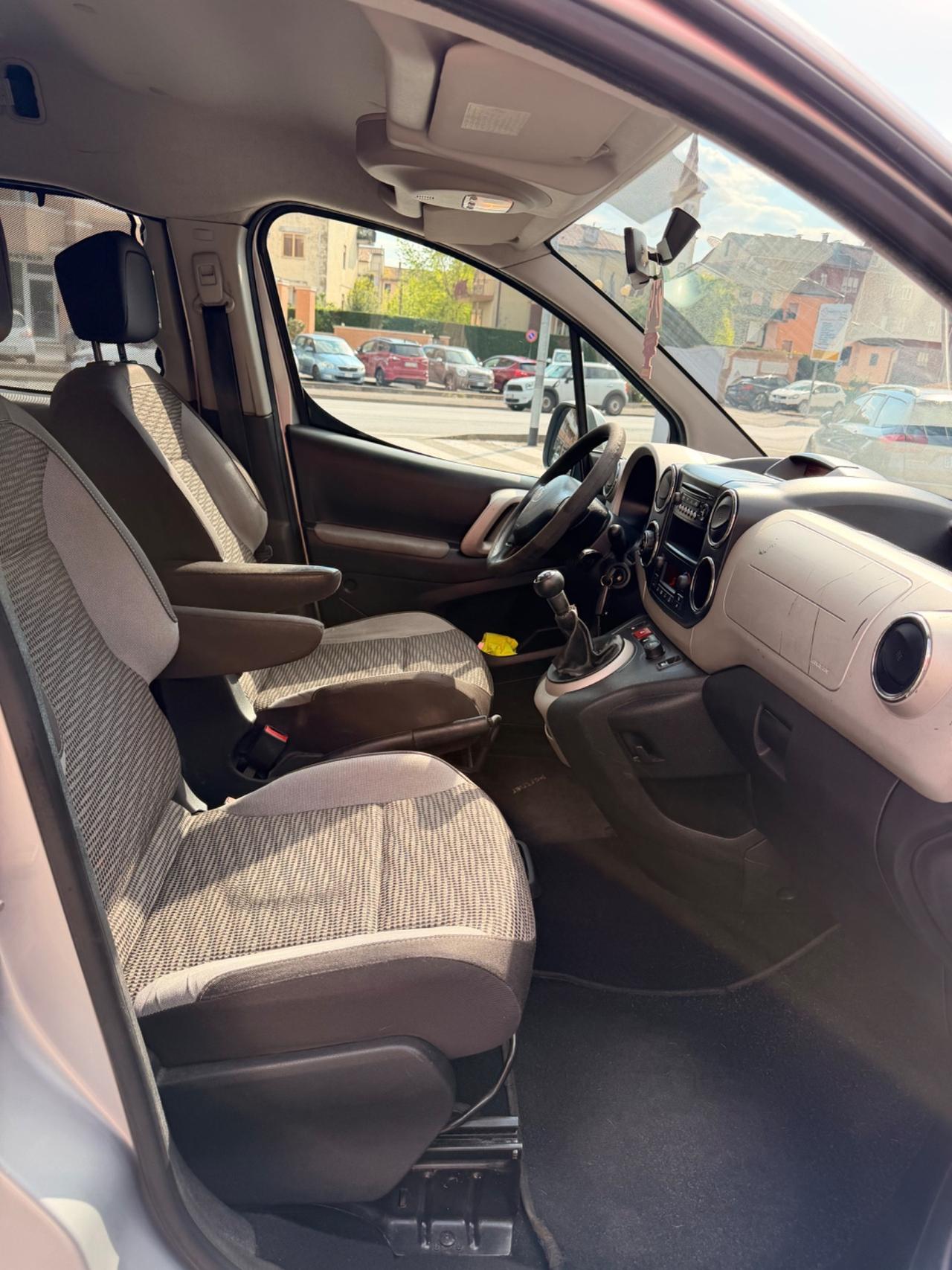 Peugeot Partner Tepee 1.6HDI NEOPATENTATI 5posti euro5