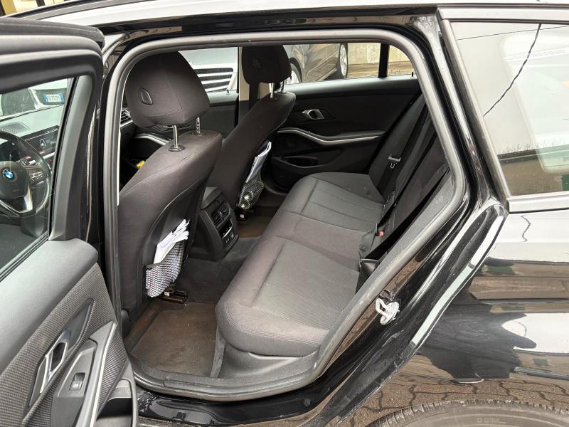 BMW Serie 3 Touring 318d Touring Business DIGITAL COCKPIT