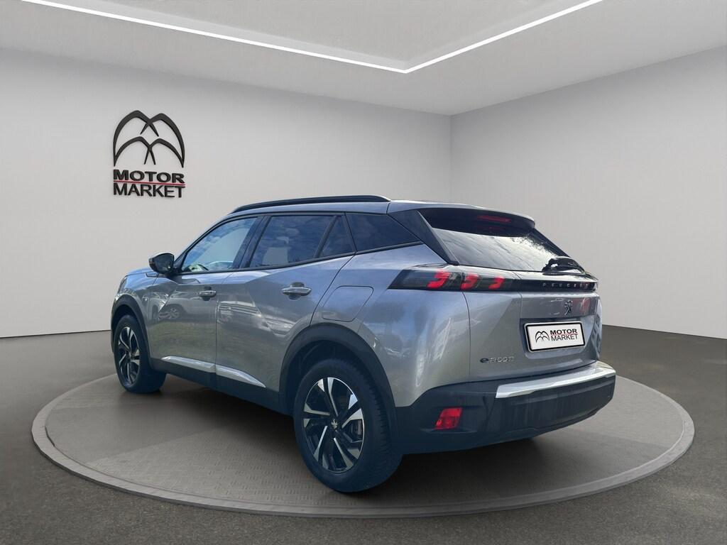 Peugeot e-2008 Allure Pack