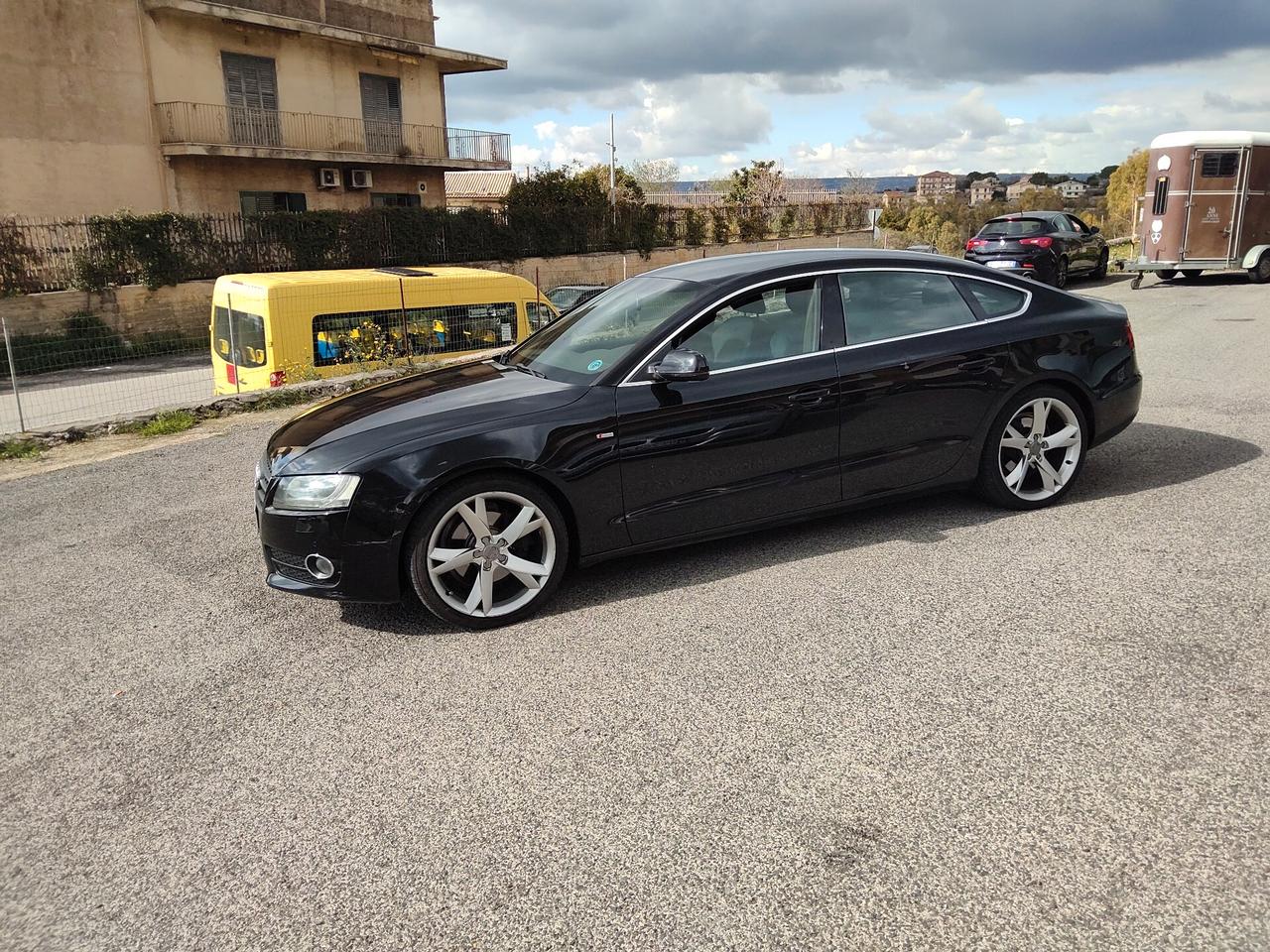 Audi A5 SPB 2.0 TDI 143 CV multitronic