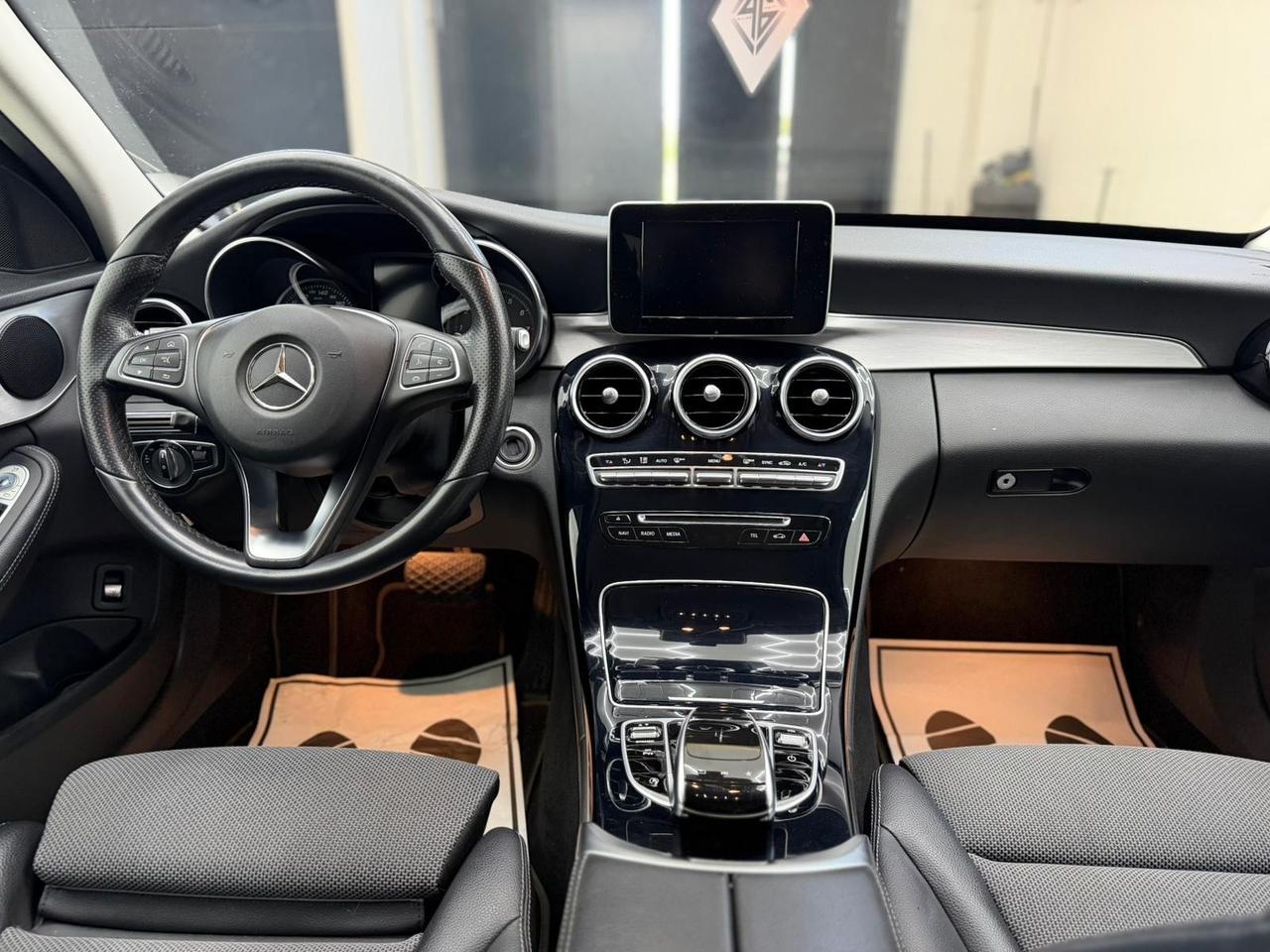 Mercedes-benz C 200 S.W. Auto Sport
