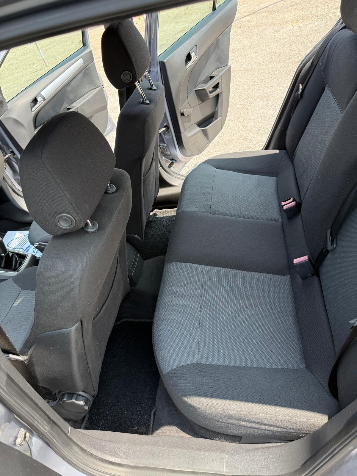 Opel Astra 1.7 CDTI 101CV Ok neopatentati