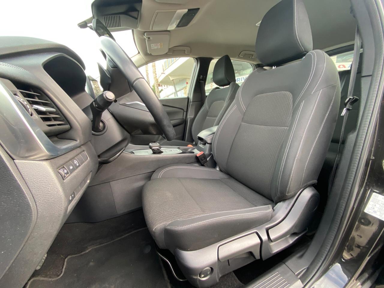 Nissan Qashqai 1.3 mhev Business 2wd 158cv xtronic