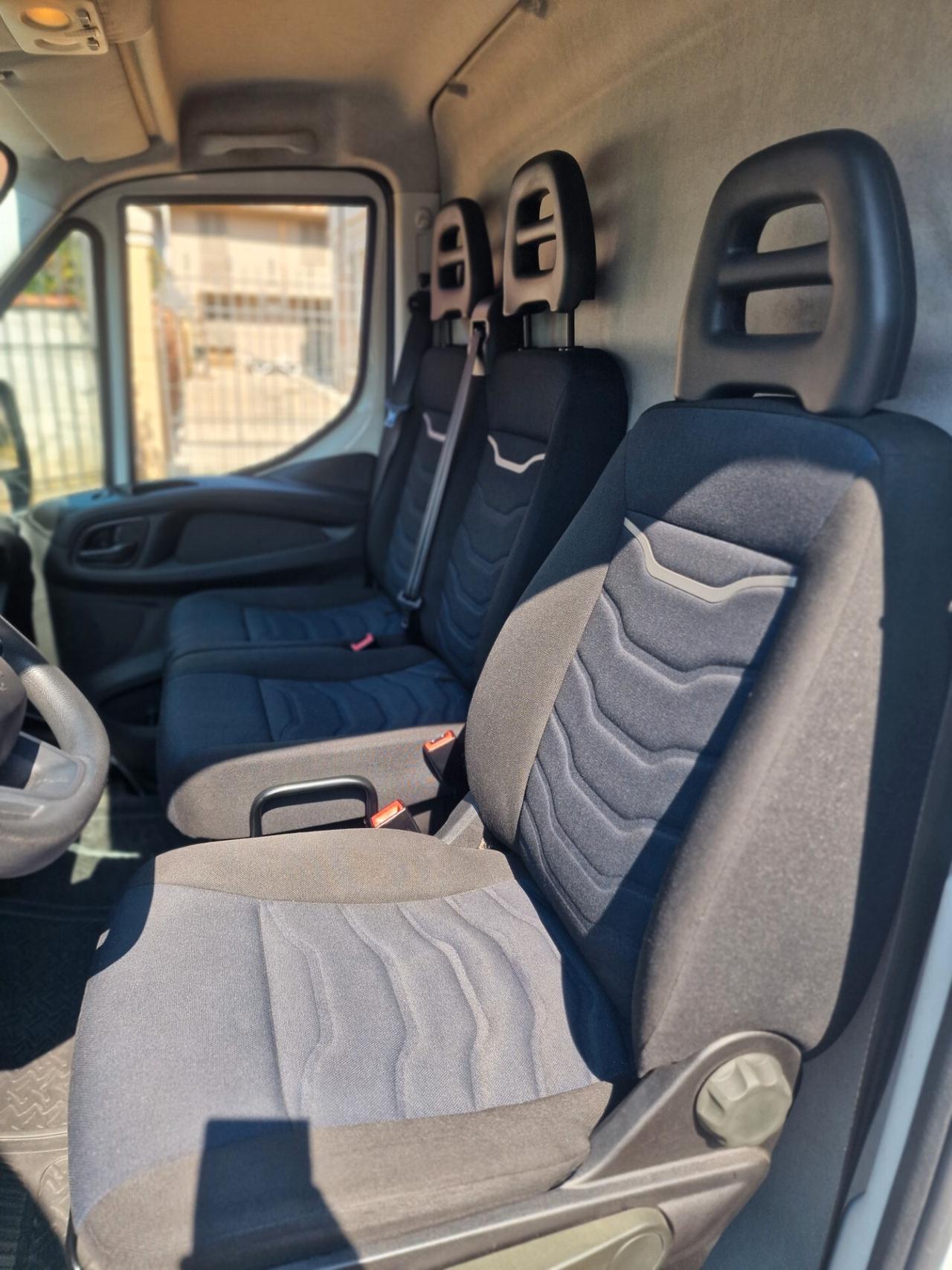 Iveco 35 12 TETTO ALTO PASSO MEDIO