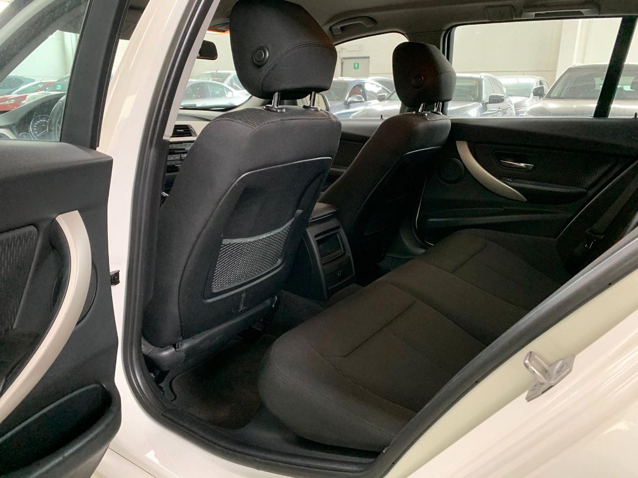 BMW 318 d Touring Business Advantage auto