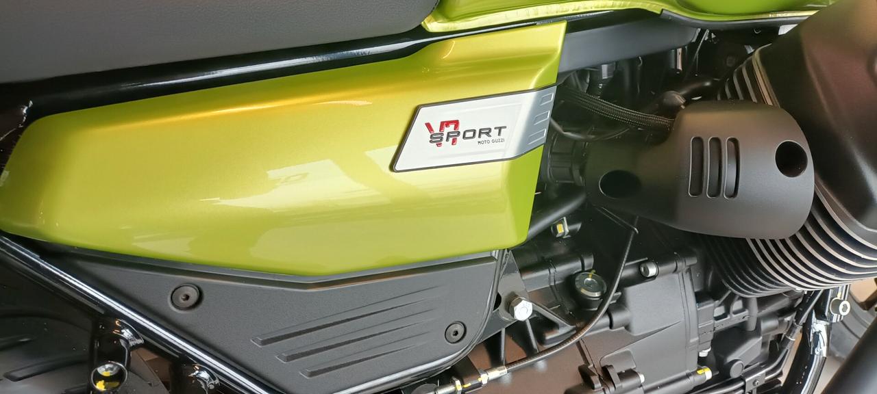 Moto Guzzi V7 sport pagala la metà cash plan