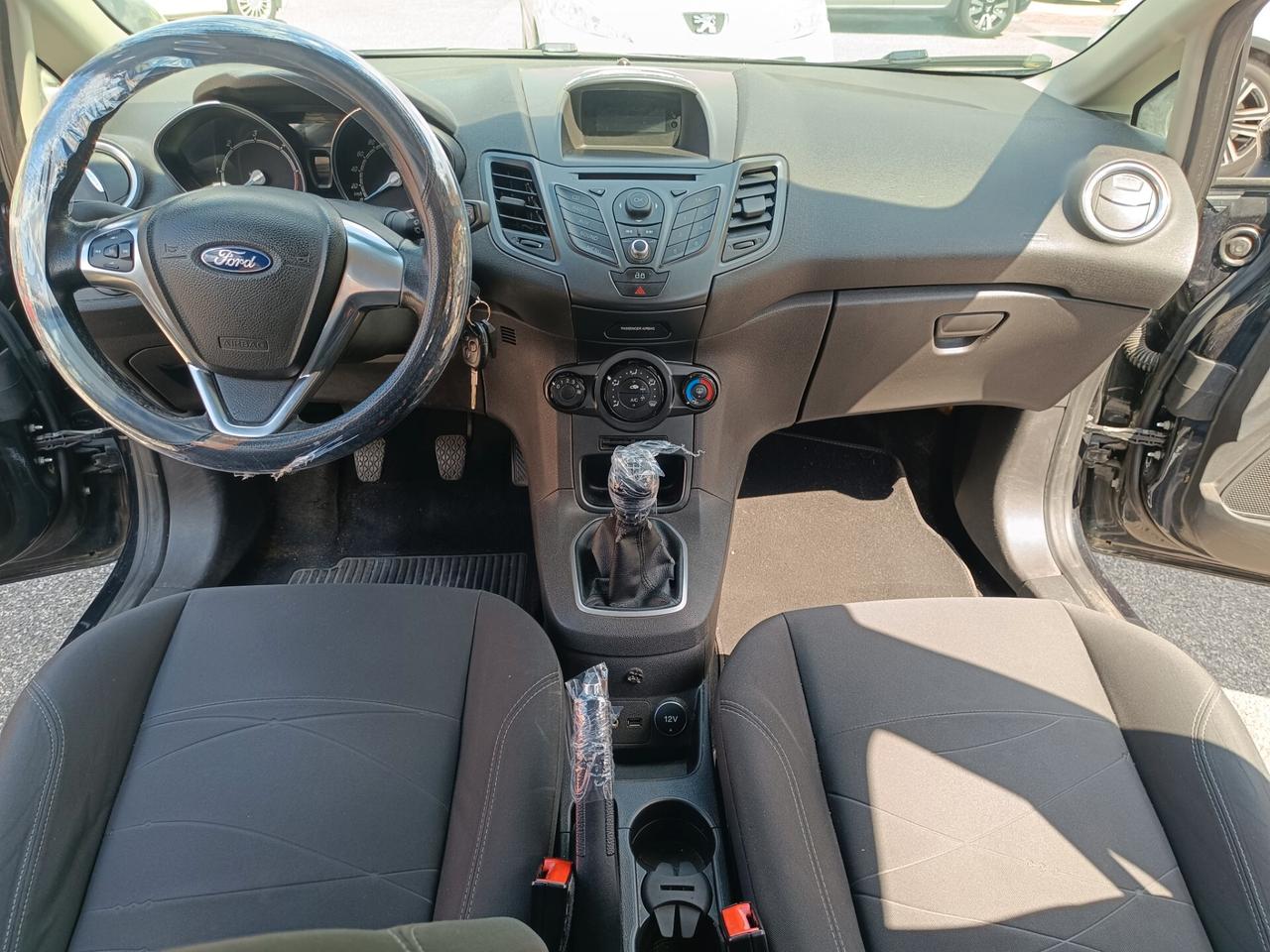 Ford Fiesta 1.5 TDCi 75CV 5 porte Business