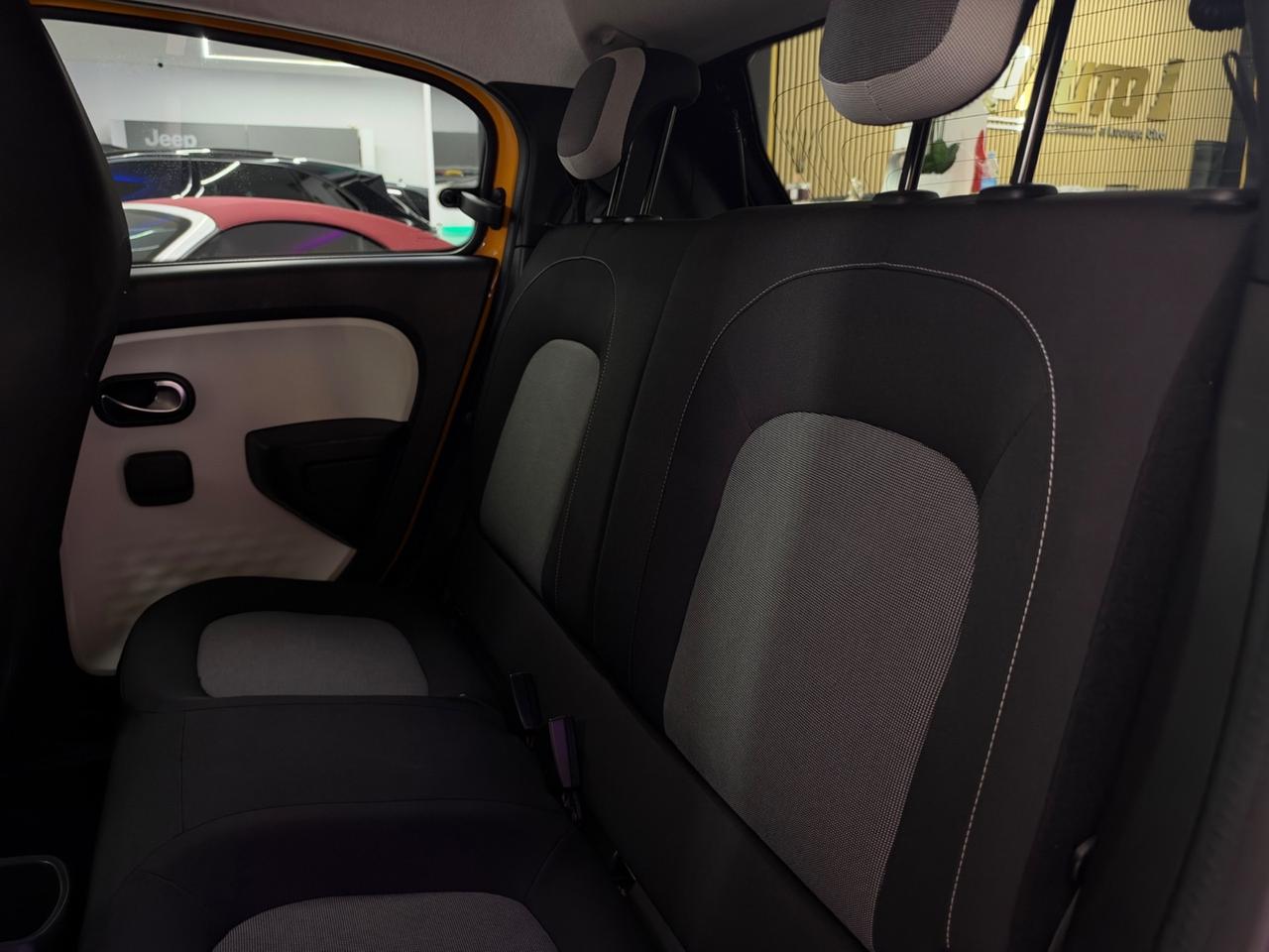 Renault Twingo SCe Intens Full Opt Car-Play