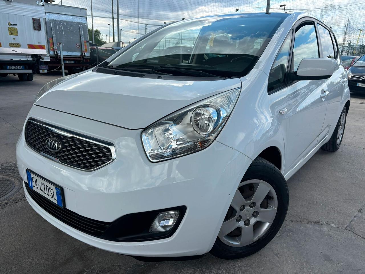 Kia Venga 1.4 CRDi 90CV WGT Fullsky