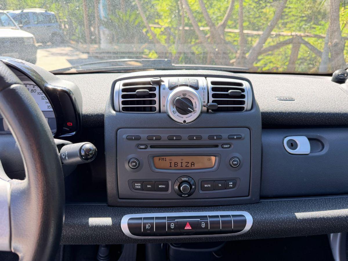 SMART - Fortwo - 1000 52 kW MHD coupÃ© passion