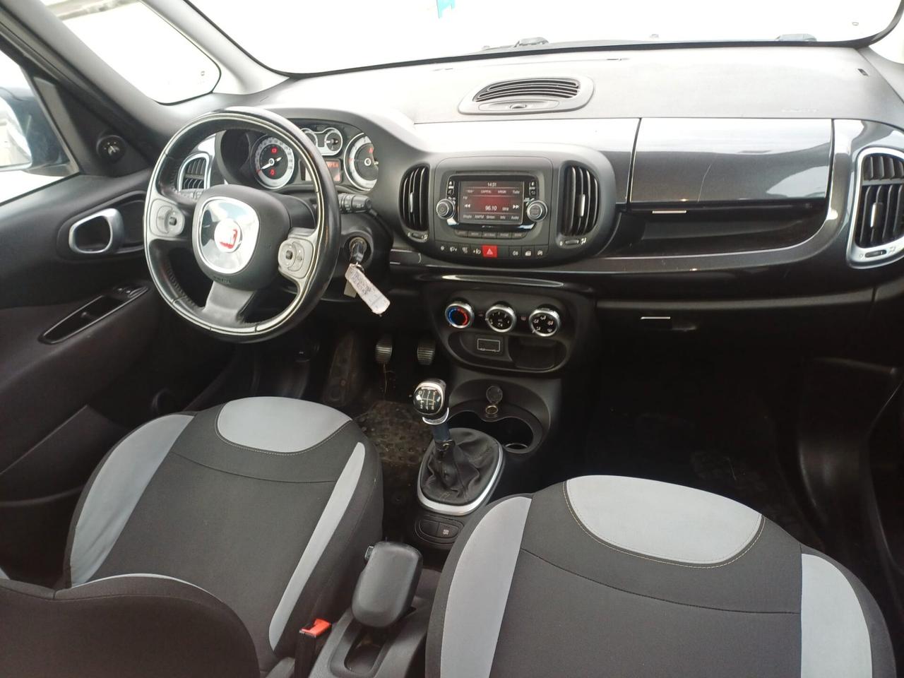 Fiat 500L 1.6 Multijet 105 CV Lounge (77 kw)