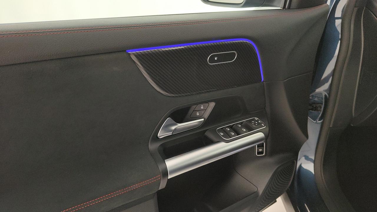 Mercedes-Benz GLA 250 Premium auto