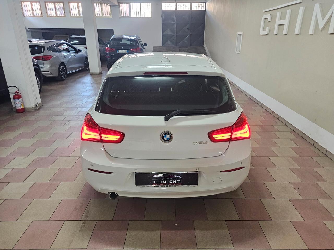 Bmw 116 116d 5p. Urban