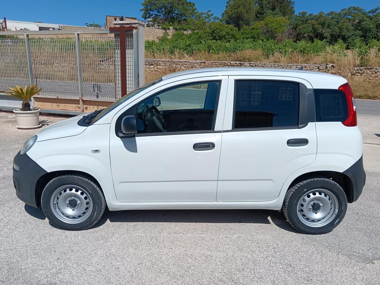 Fiat Panda 1.2 Pop Van 2 posti AUTOCARRO